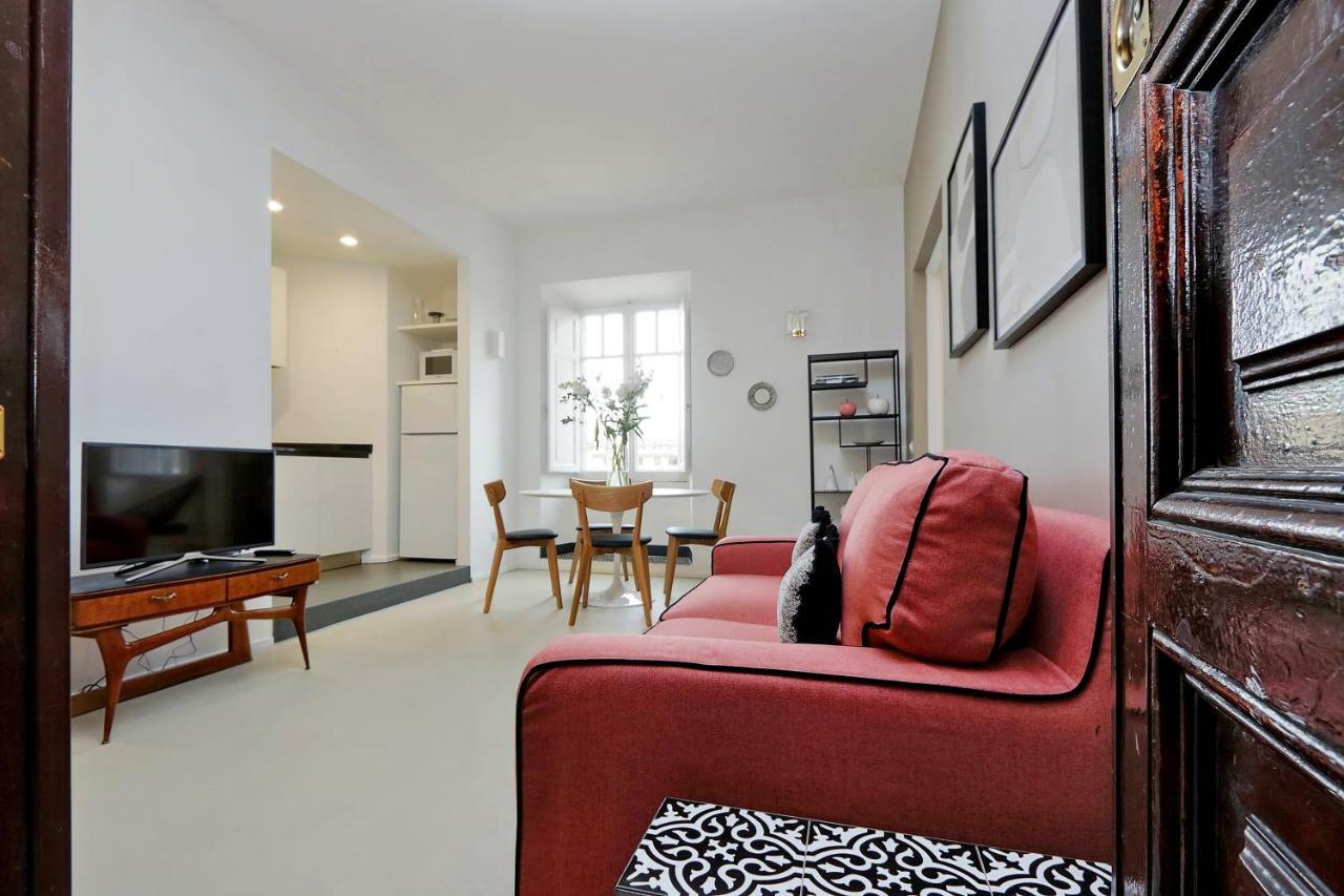 Ych-bright Penthouse Near Colosseum