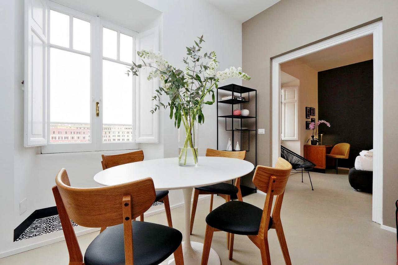 Apartment Ych-bright Penthouse Near Colosseum Rom